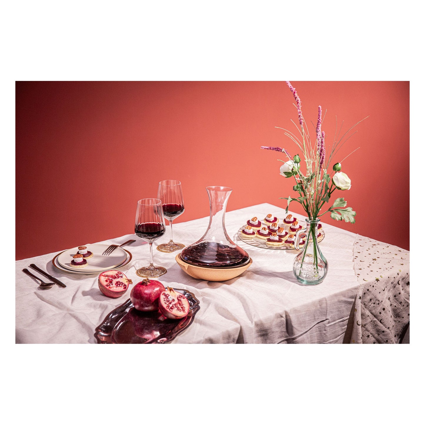 VACU VIN SWIRLING WINE CARAFENew