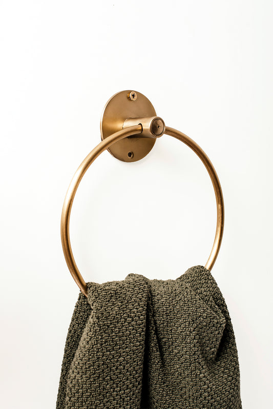 Towel Ring Elegance Antique Brass – view 2