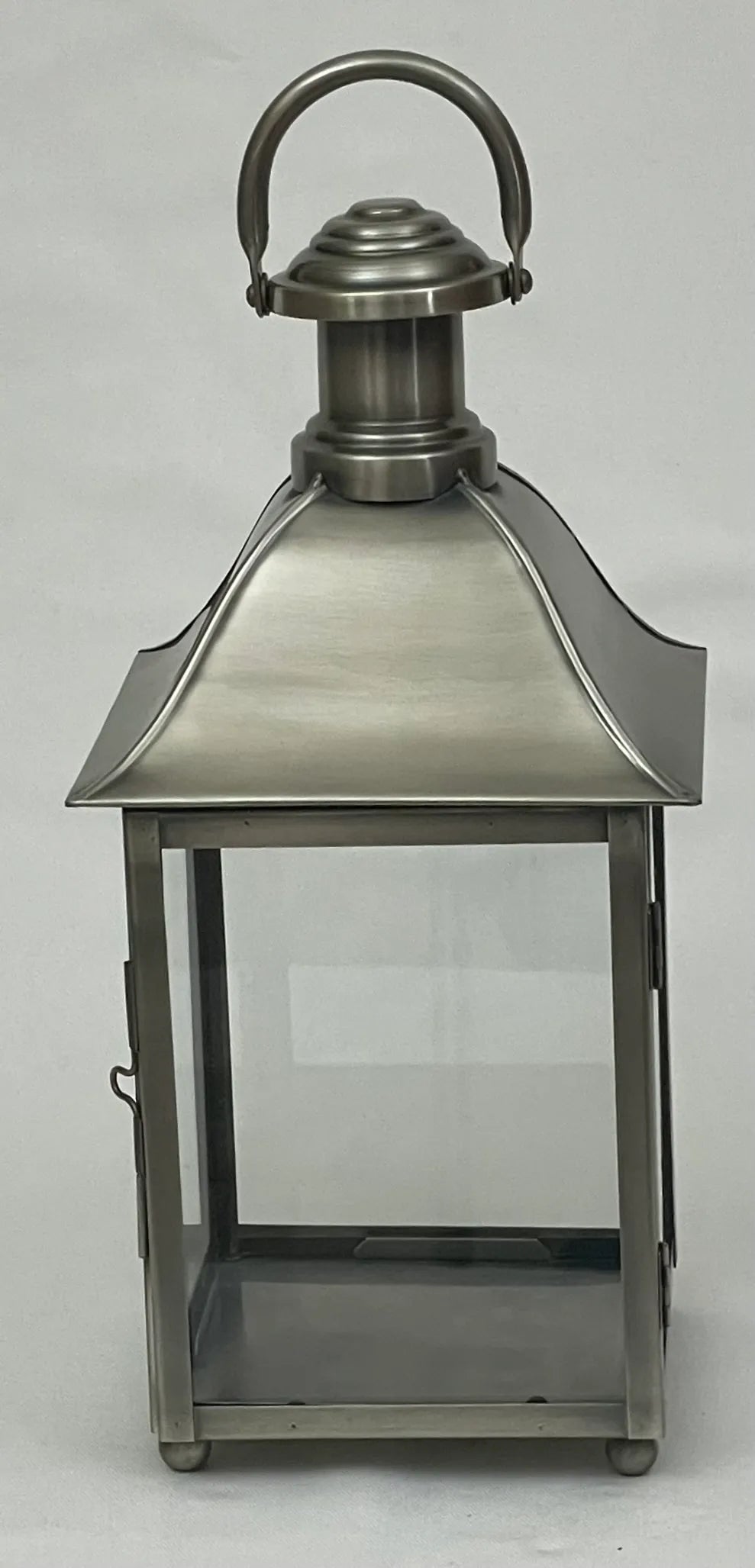 LANTERN CLASSIC ANTIQUE SILVER