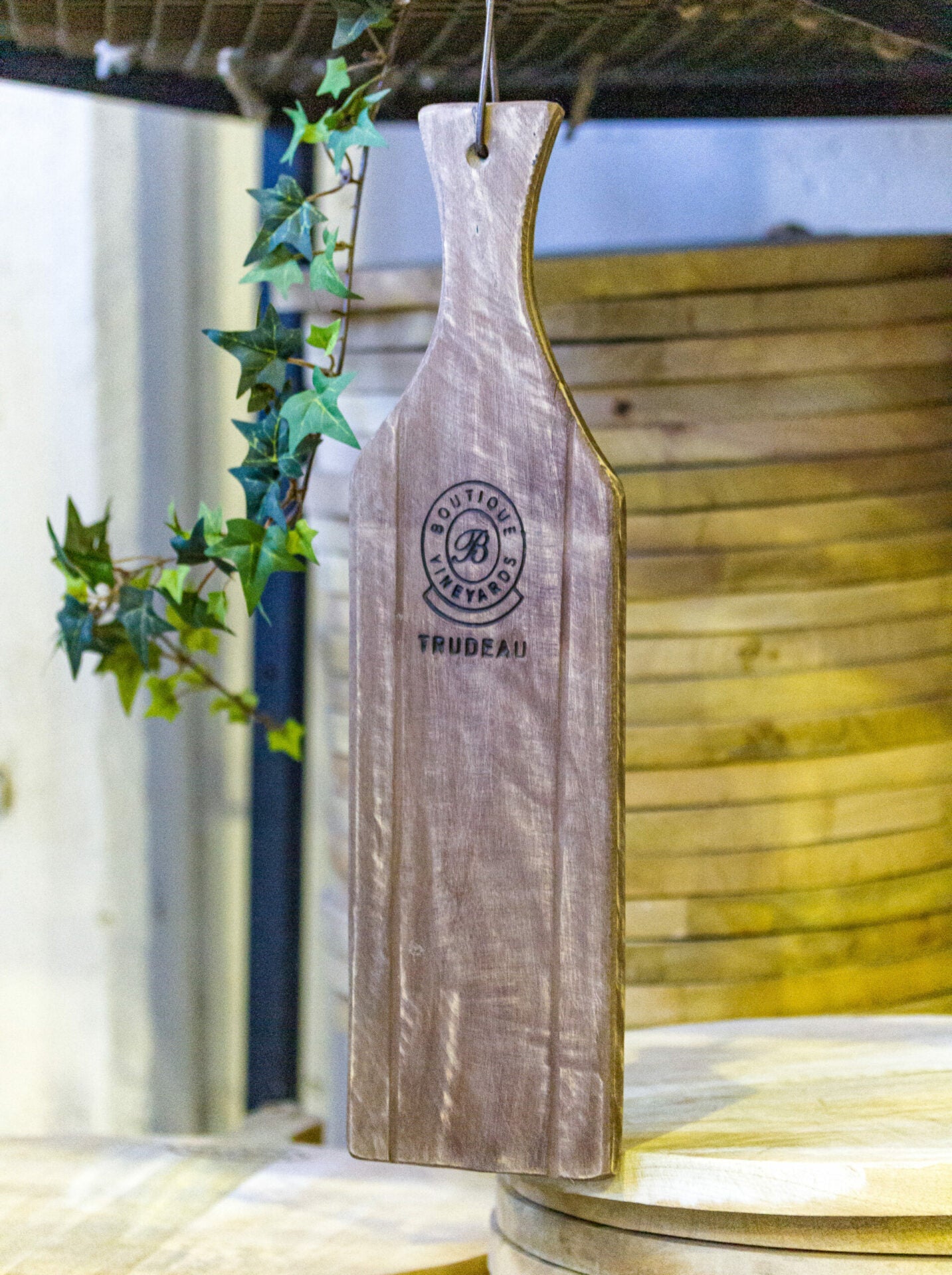Baguette Board with Handle - Medium