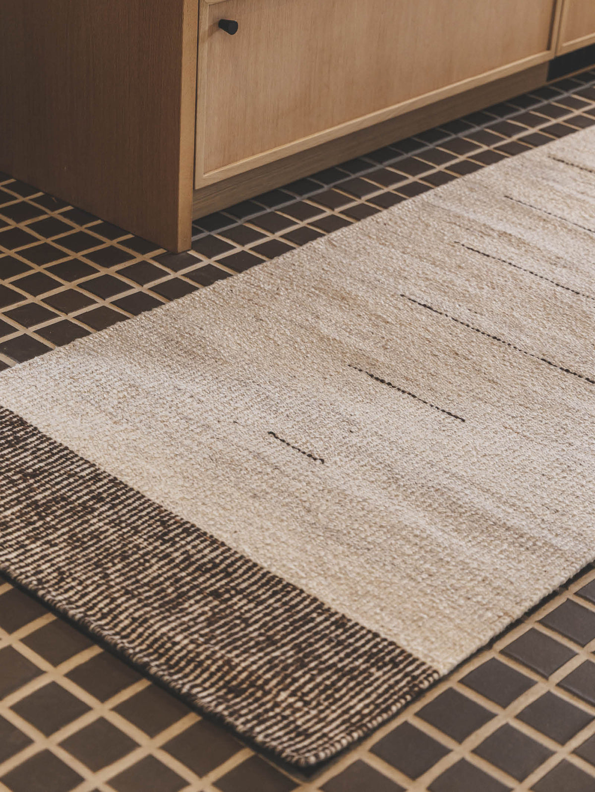 Atrium Runner in Espresso - view 4