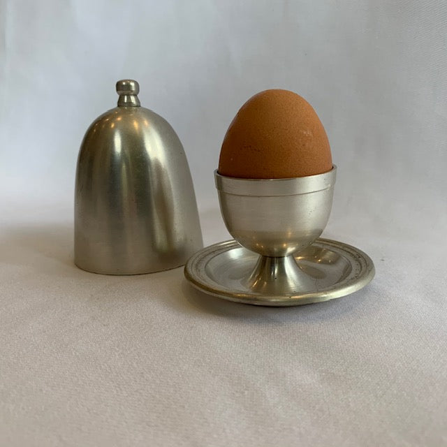 EGG CUP WITH DOME (SR900)