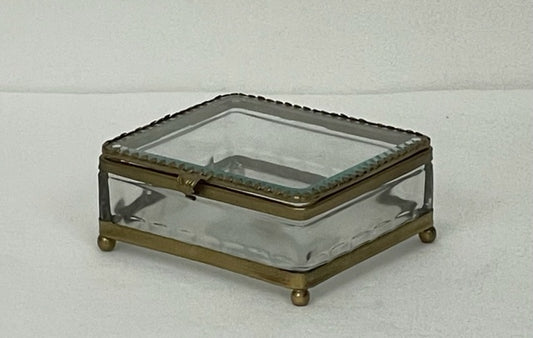 GLASS BOX SQUARE BRASS JEWELLERY (19445)