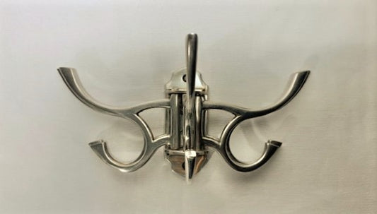 HOOK ROBE WALL (4503)
