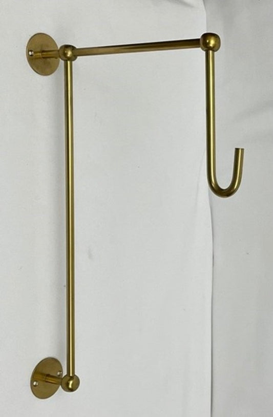 HOOK LANTERN ANTIQUE BRASS (HOOKBA)