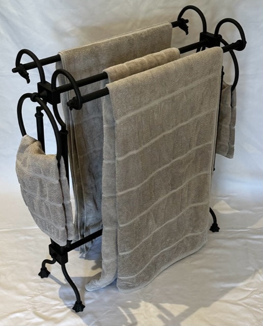 FREE STANDING TOWEL STAND INCLUDING TOWEL RINGS MATT BLACK (23648)