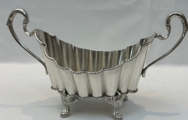 PLANTER ROMAN (N208)