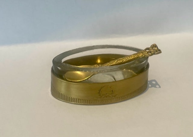 SALT POT OVAL KINGS ANTIQUE BRASS (25000)