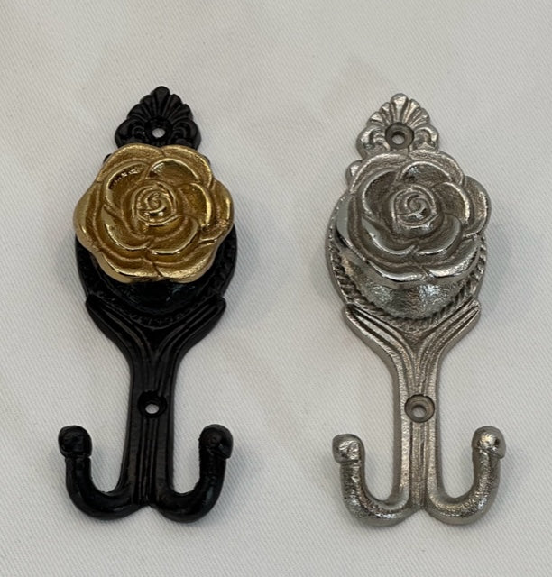 HOOK ROSE MATT BLACK & ANTIQUE BRASS (73-665-15-AB)