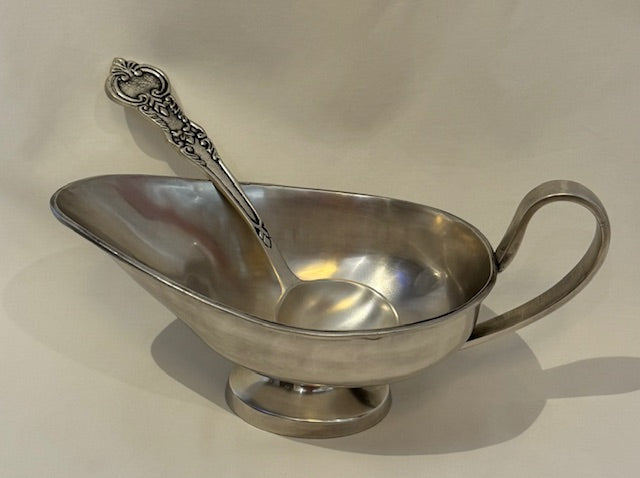 SAUCE BOAT WITH SPOON ANTIQUE (729210)