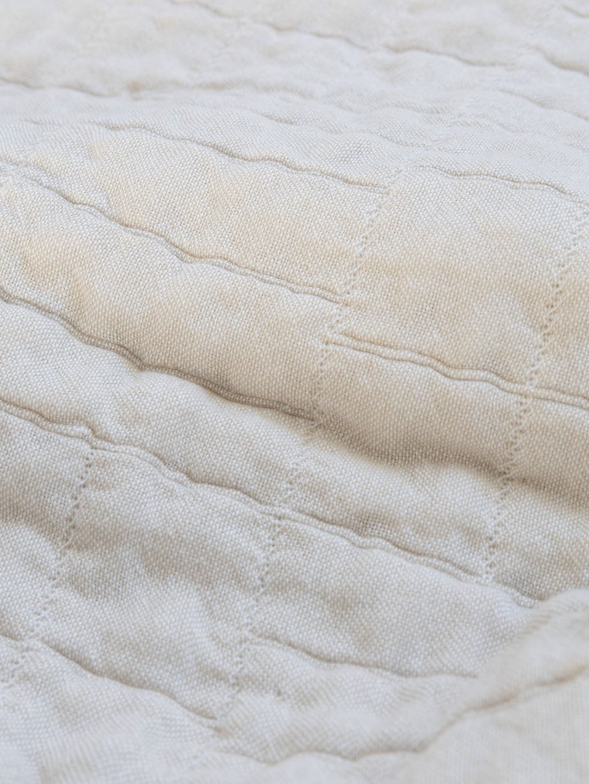 Livia Quilt - view 15