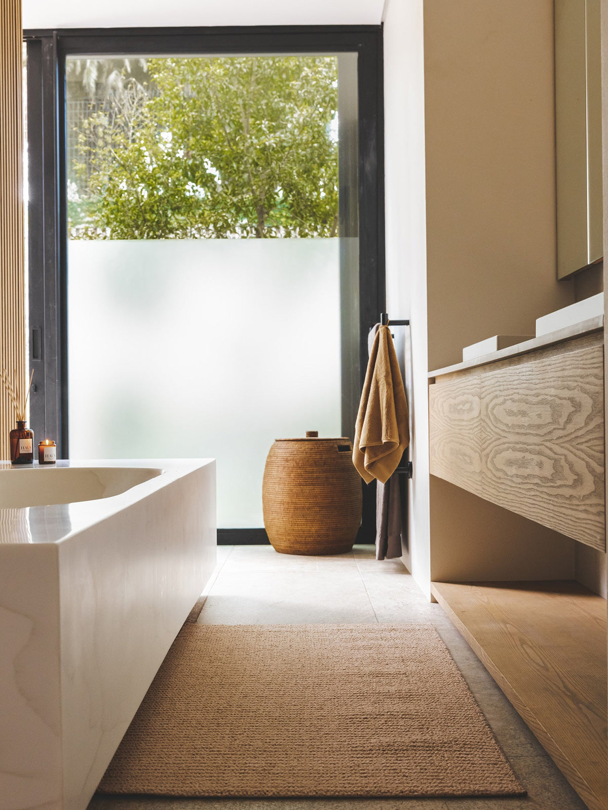 Rustic Bathmat - view 2