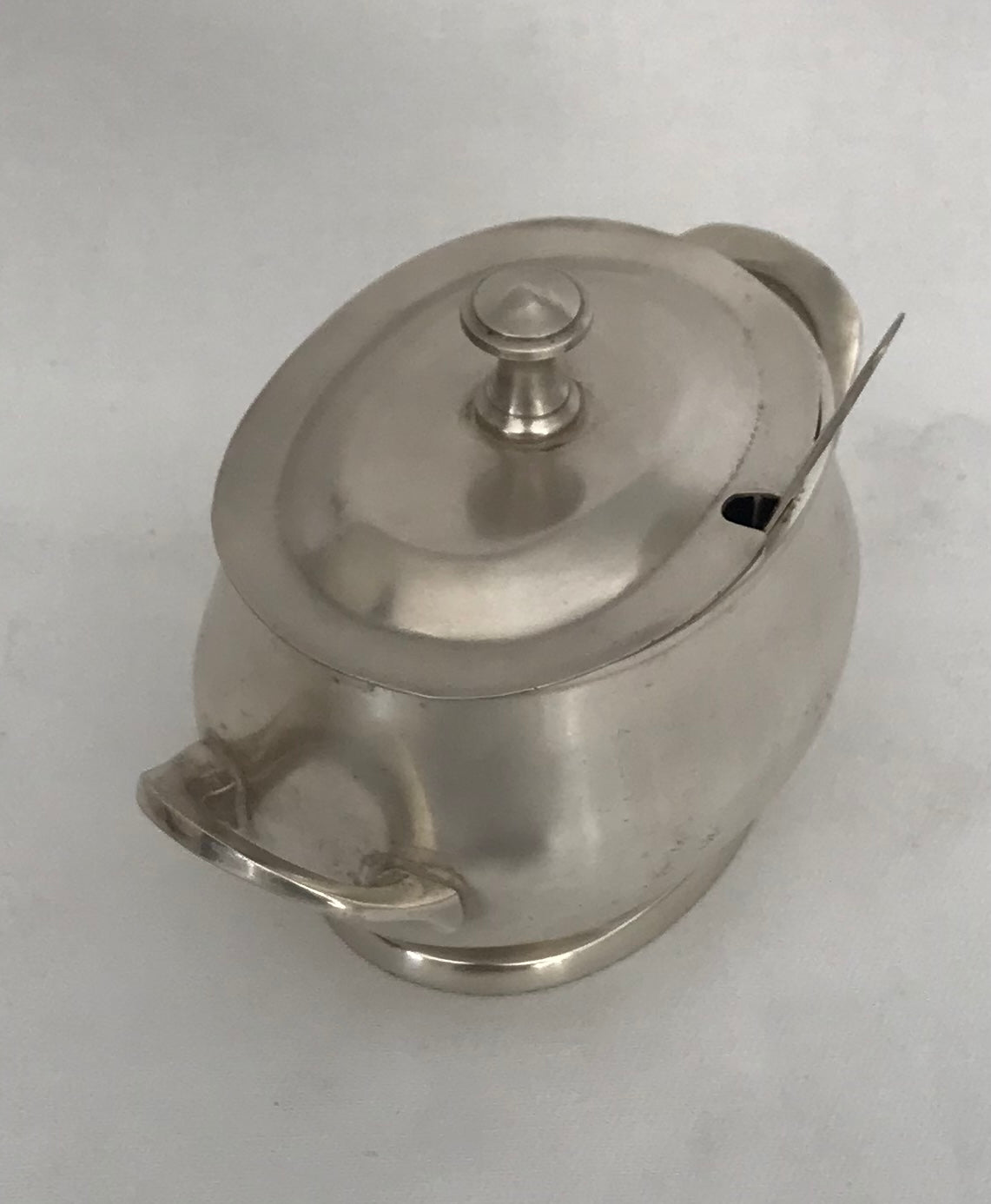 SUGAR BOWL FRENCH WITH SPOON (459227)