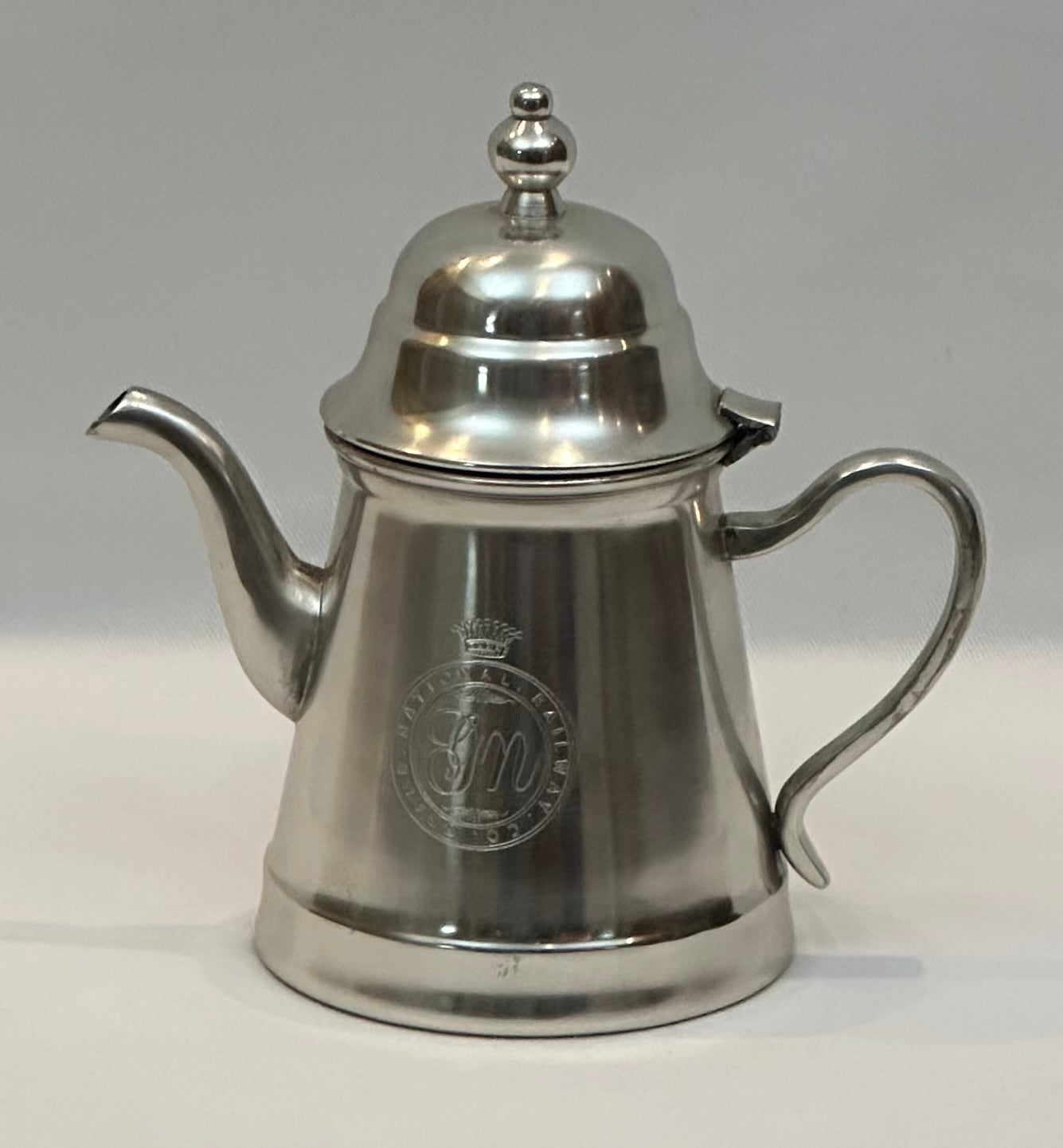 TEA POT GRAND NATIONAL (7022ZO)