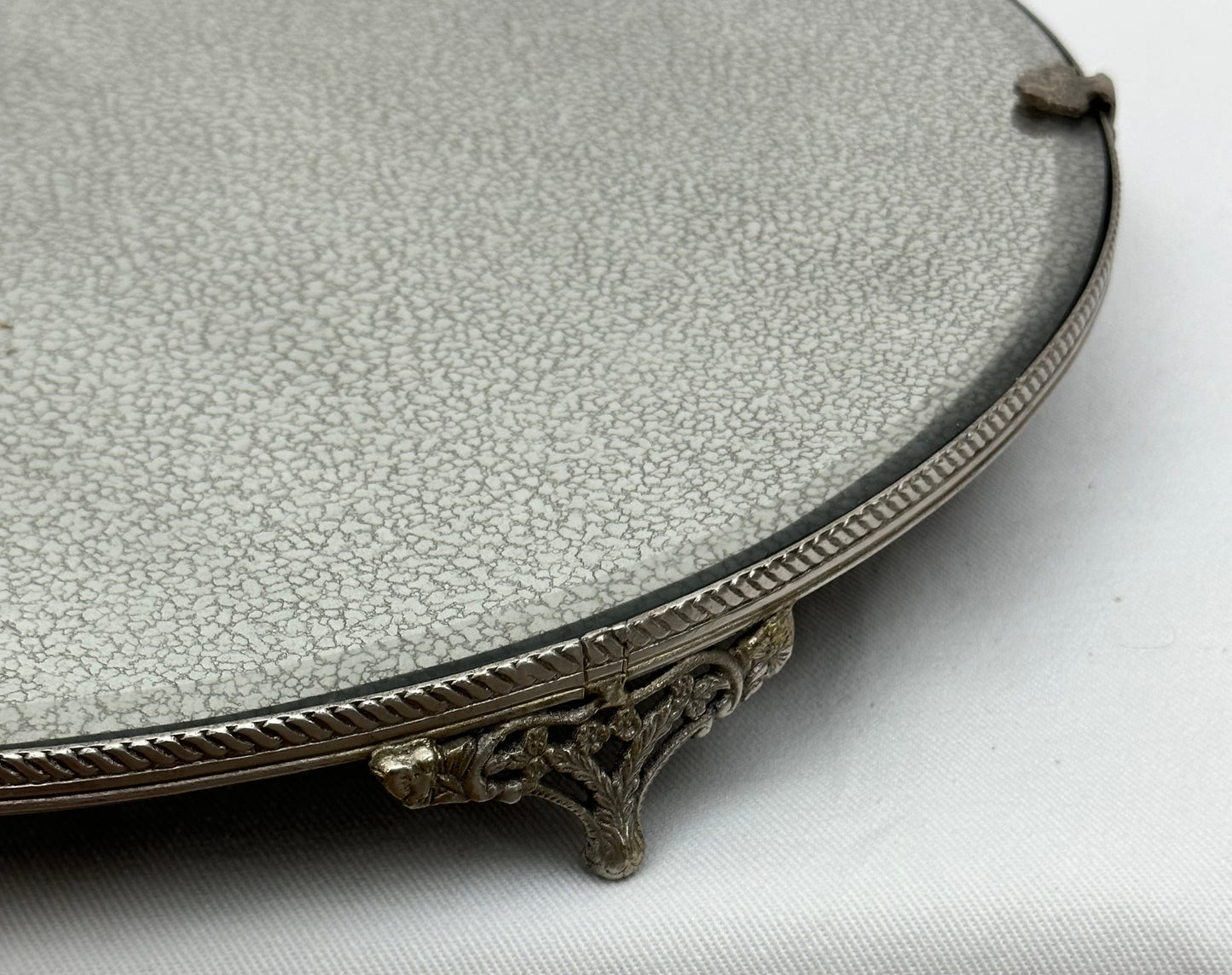 TRIVET VINTAGE LARGE (N190)