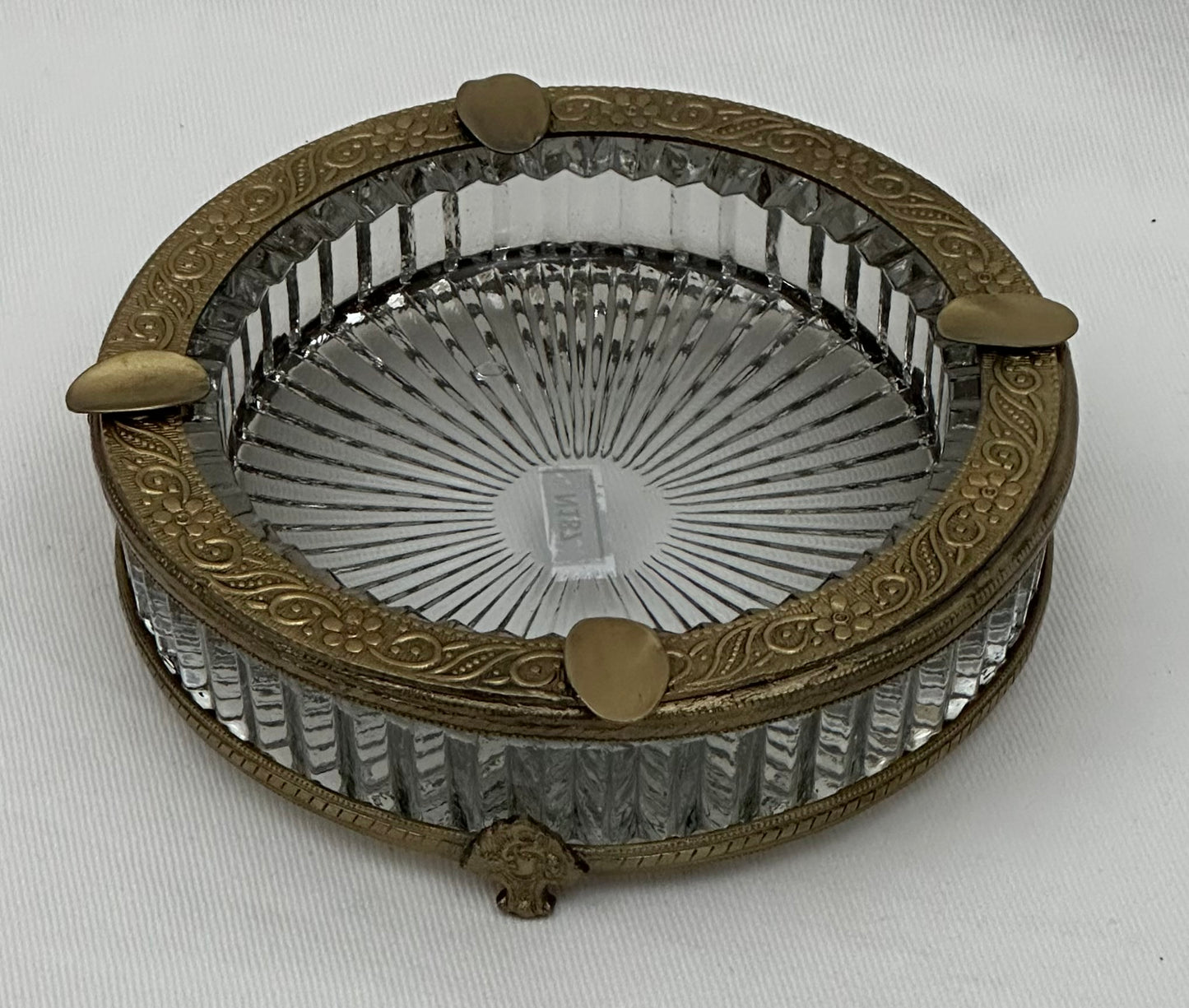 ASHTRAY BORDEAUX ANTIQUE BRASS (N187)
