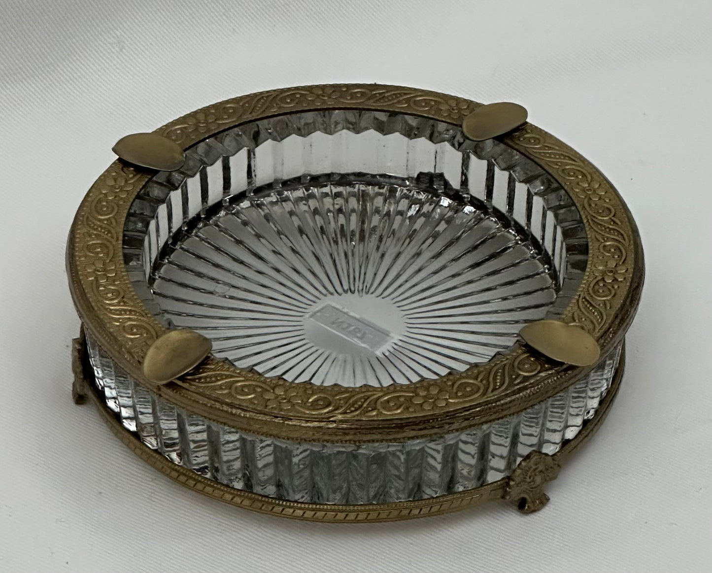 ASHTRAY BORDEAUX ANTIQUE BRASS (N187)