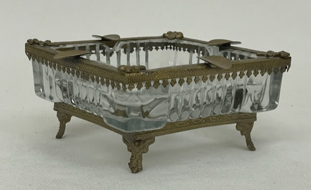ASHTRAY FLEUR ANTIQUE BRASS (ST-167)