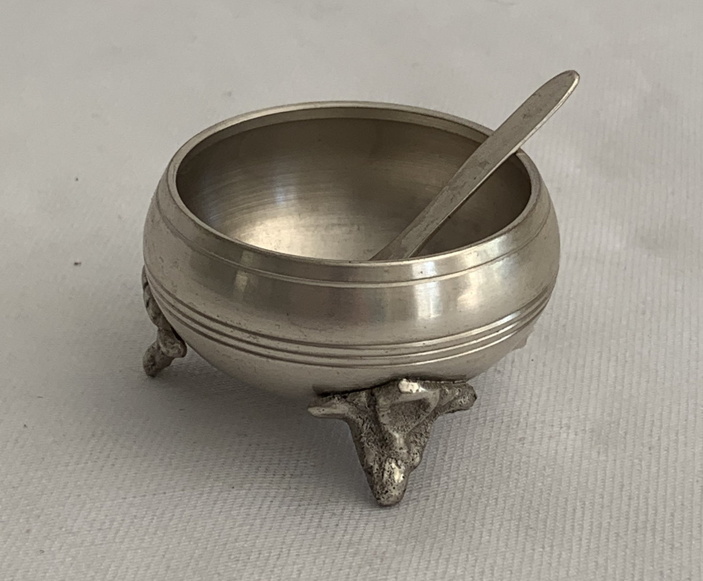 BOWL+ SPOON ON FEET SML (9006)
