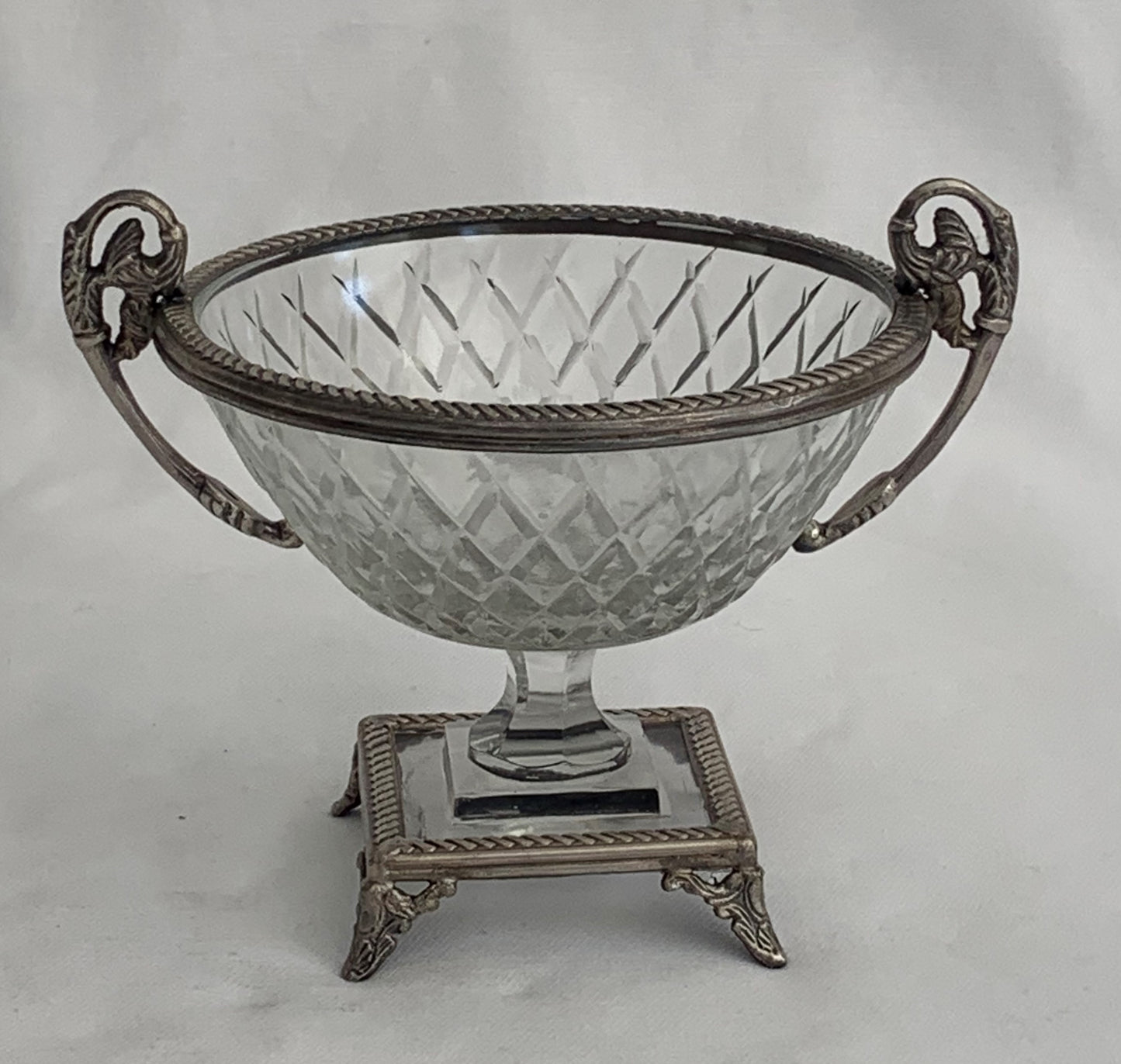 BOWL CRYSTAL TROPHY (ST-107)