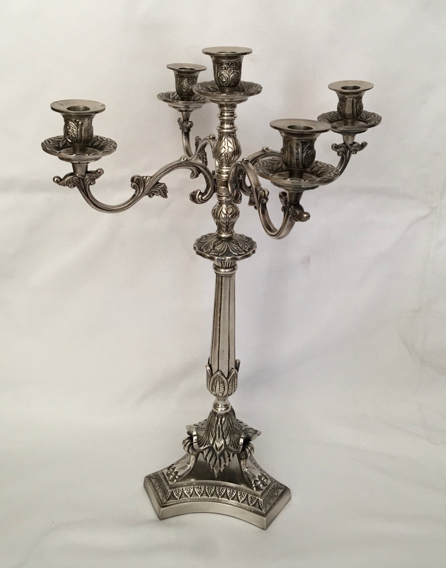 CANDELABRA 5 ARM GRIFFIN (11843)