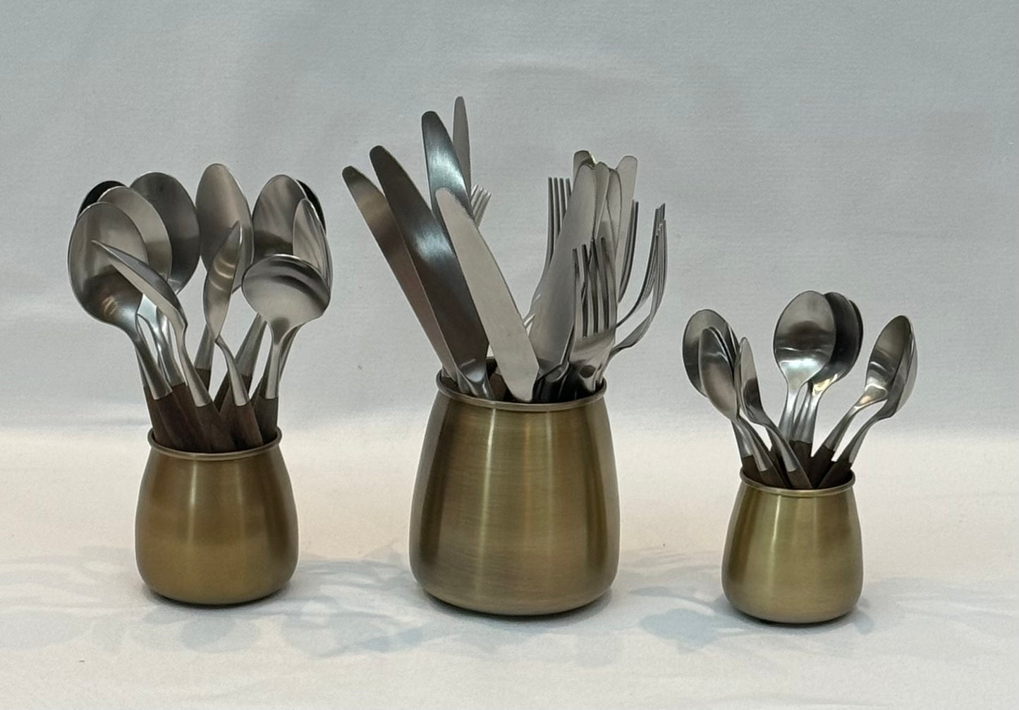 CUP ORBIT ANTIQUE BRASS MINI (S-5218C)