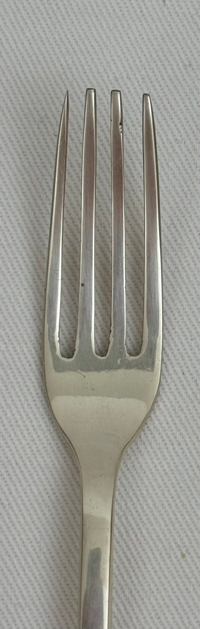 CUTLERY SET OF 4 (30581)