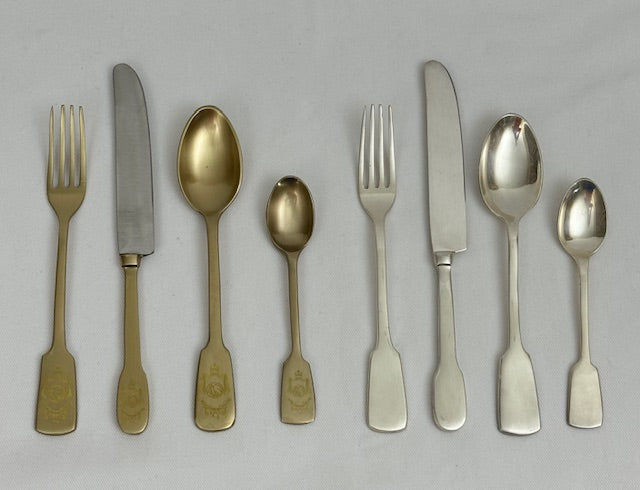 CUTLERY SET OF 4 ANTIQUE BRASS (30580)
