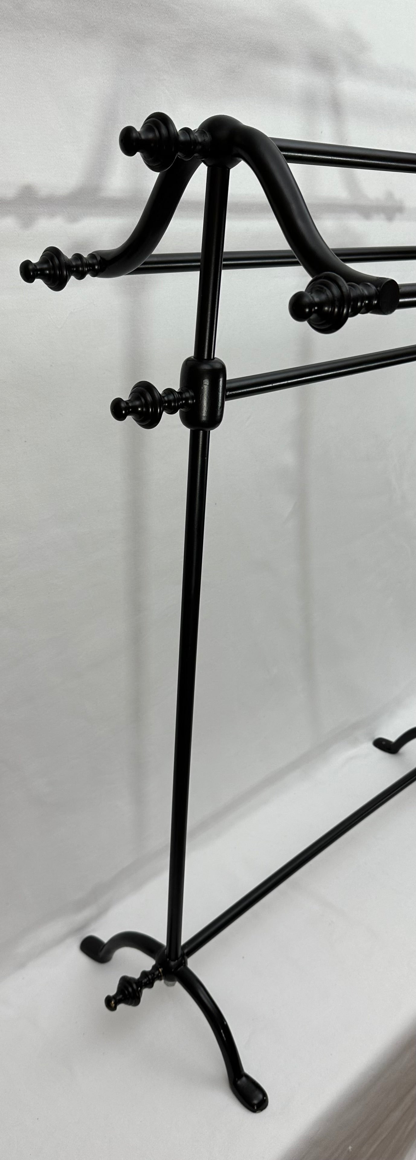 FREE STANDING TOWEL RAIL FRENCH NEW MATT BLACK (SAB3)