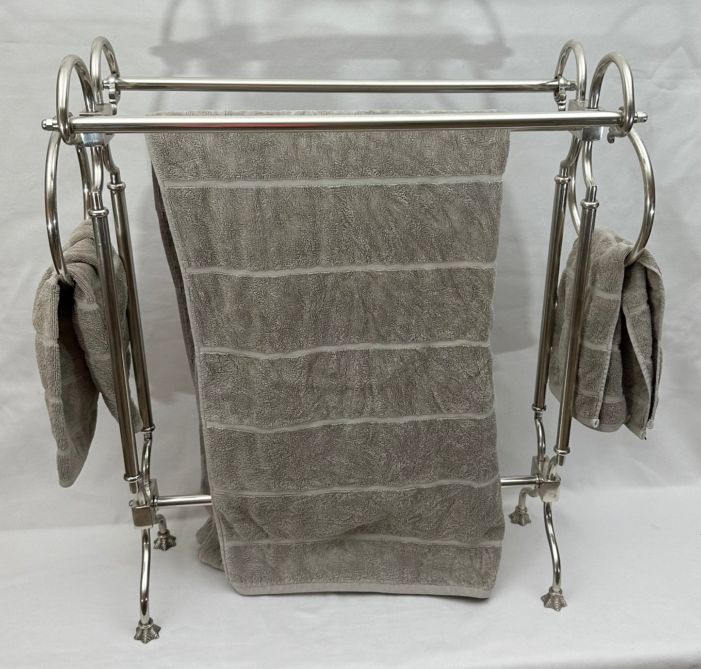 FREE STANDING TOWEL STAND INCLUDING TOWEL RINGS (23649)