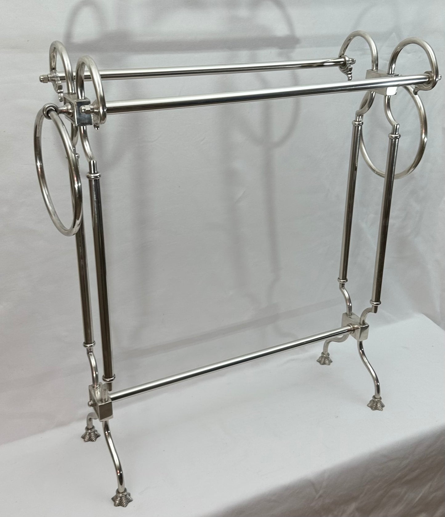 FREE STANDING TOWEL STAND INCLUDING TOWEL RINGS (23649)