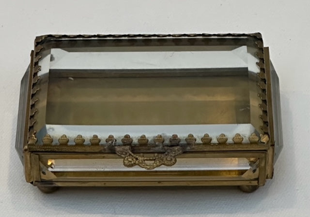 GLASS BOX CRYSTAL SQUARE ANTIQUE BRASS (HB10800AB)