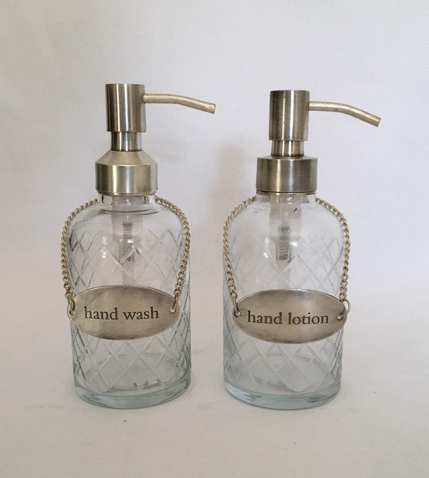 GLASS DISPENSER W/HAND WASH CHARM (7551/HW/AS)