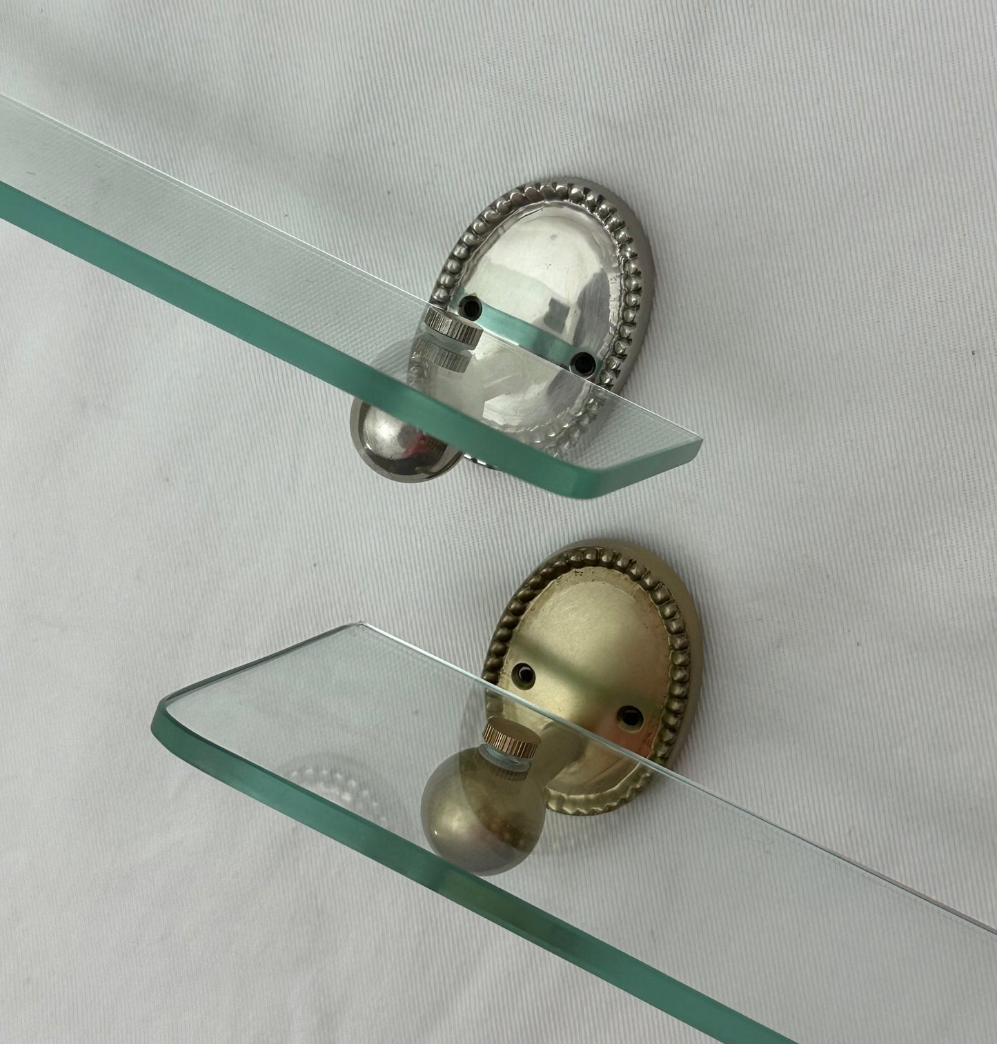 GLASS SHELF BEADED OVAL NEW (24936)