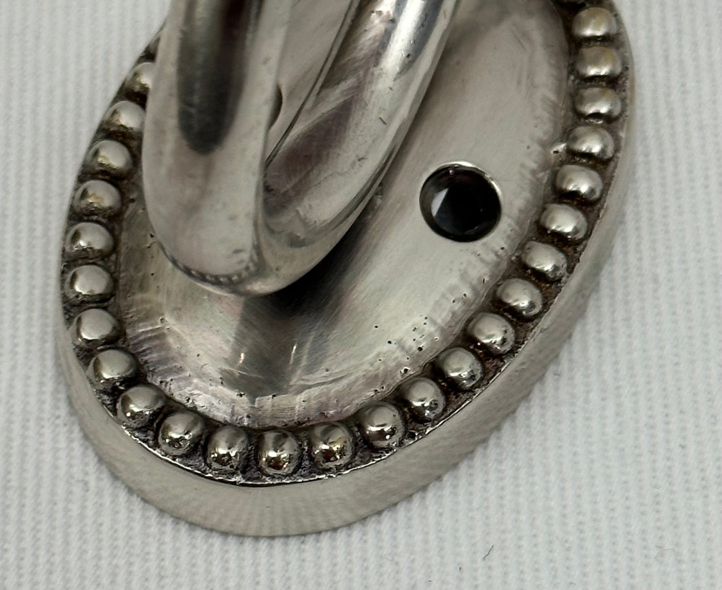 HOOK OVAL BEADED NEW (24937)