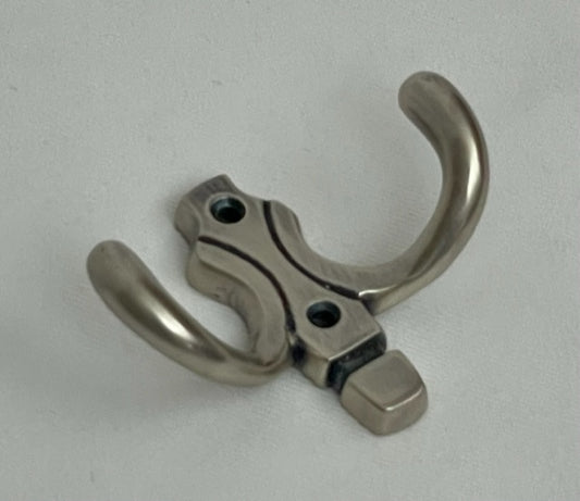HOOK TWIN CLASSIC (4566)