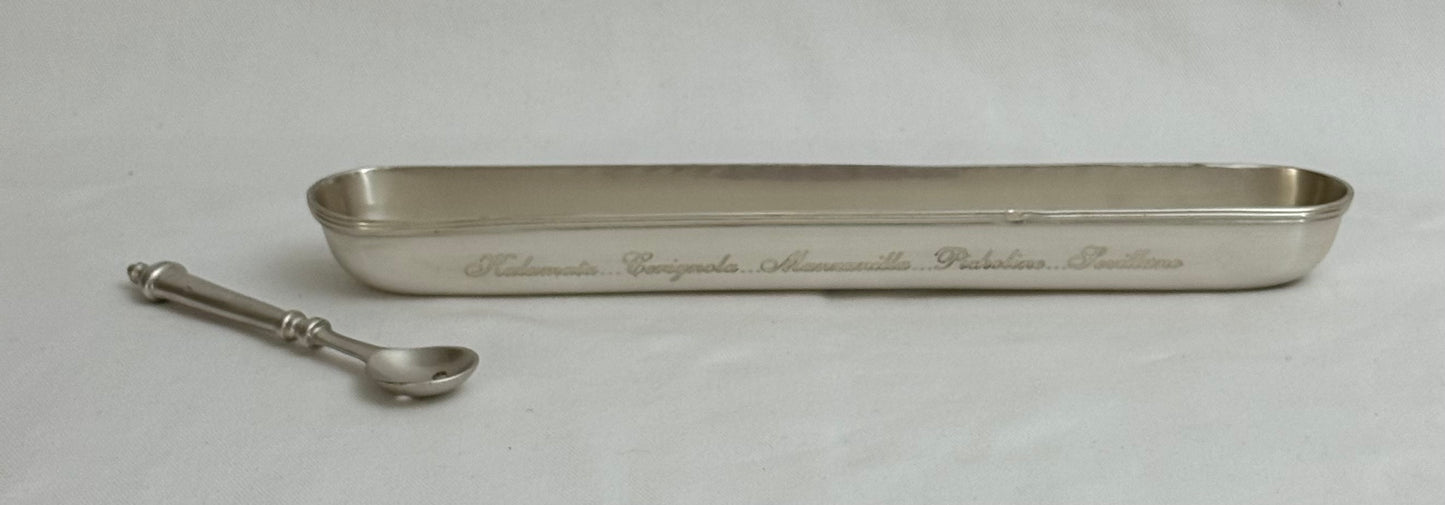 OLIVE TRAY WITH SPOON NEW (SR615)