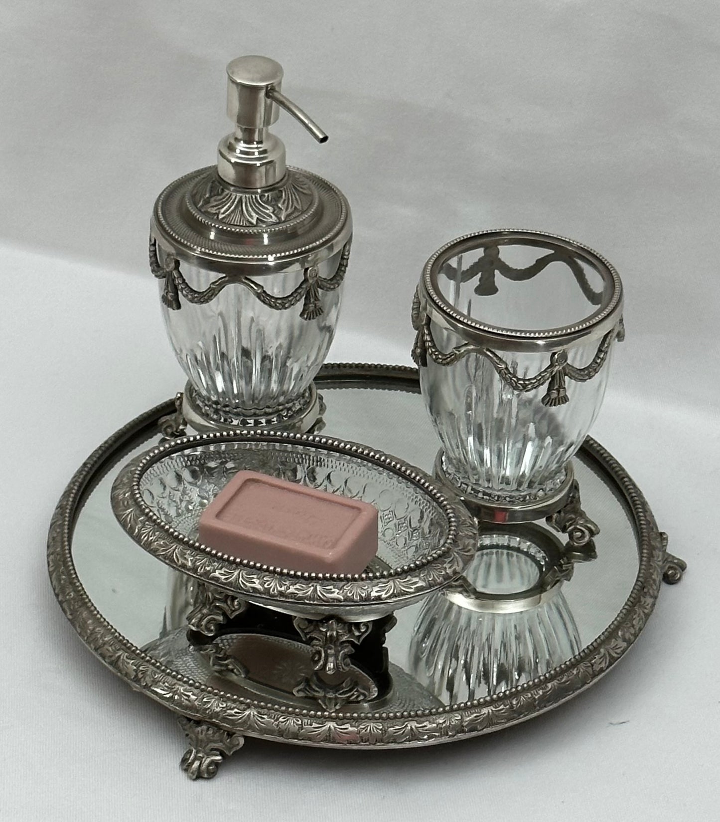 SOAP DISPENSER PALACE (N118D)