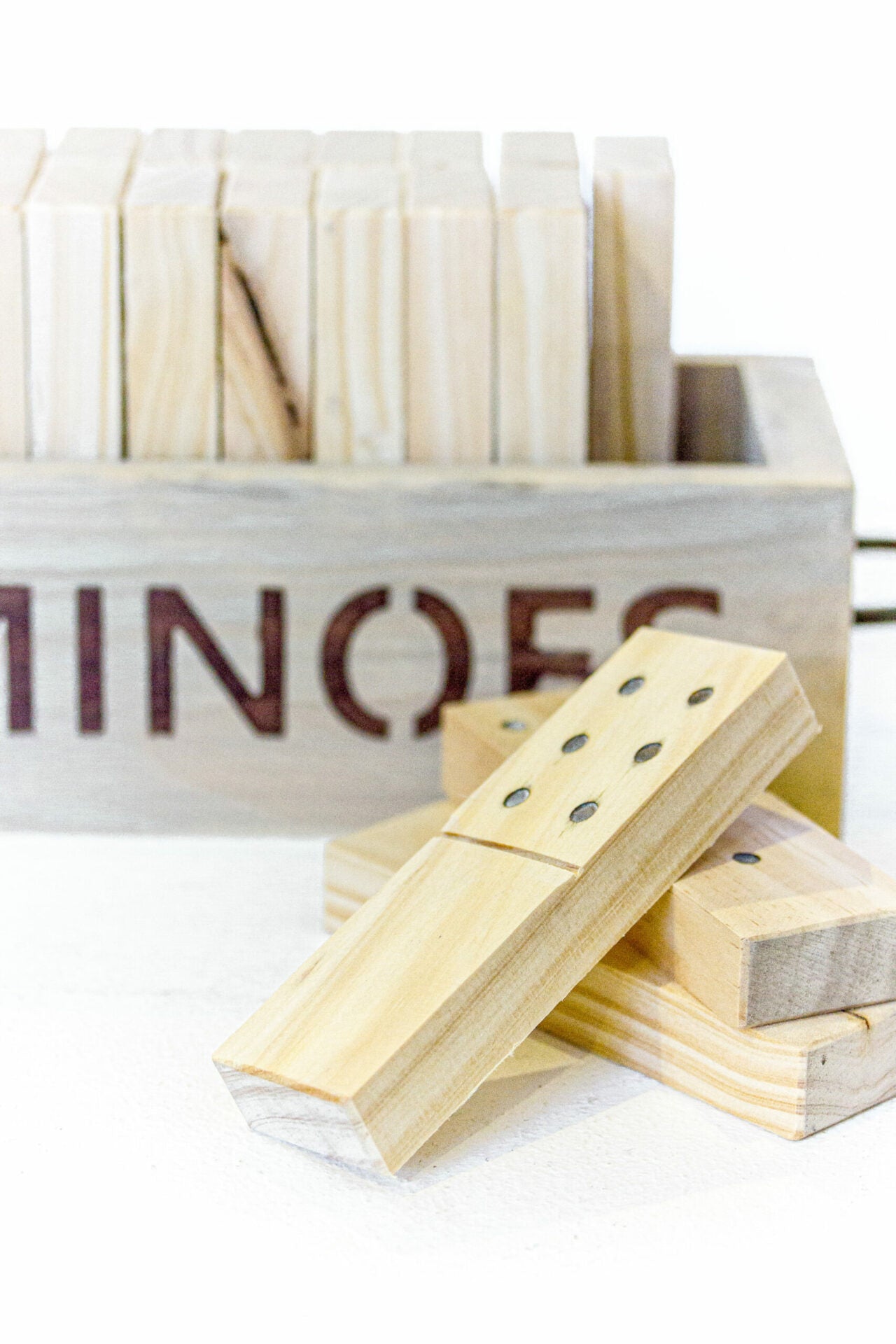 Dominoes