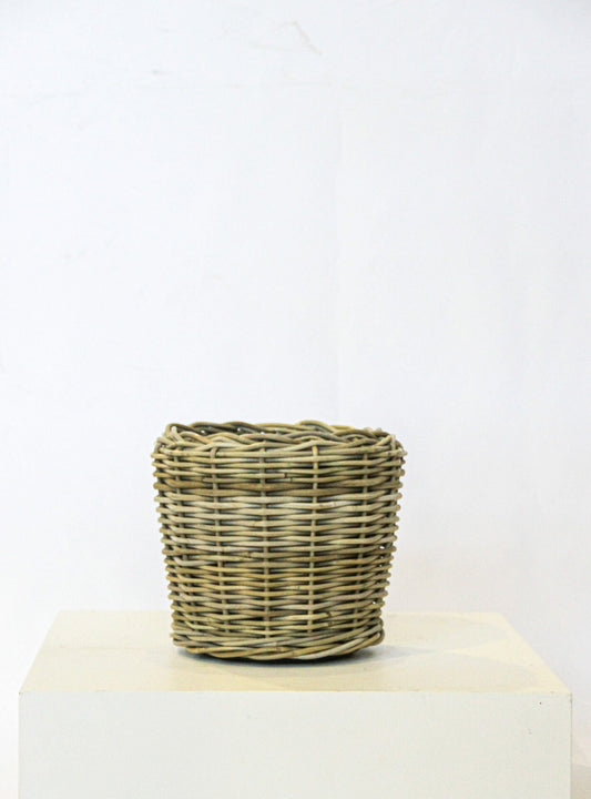 Small Rattan Planter with Lined Inner