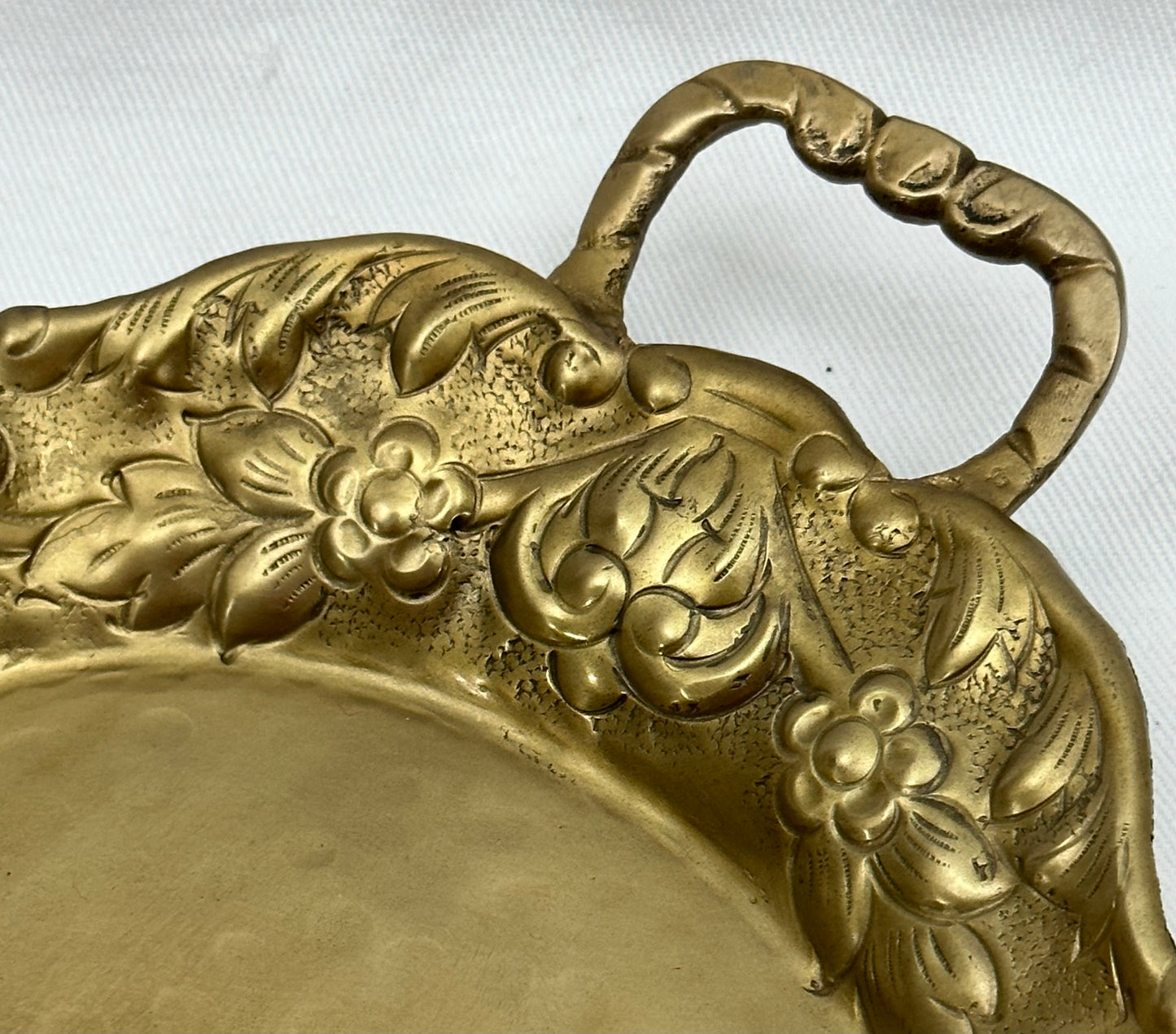 TABLE CRUMBER ANTIQUE BRASS (ST-302)