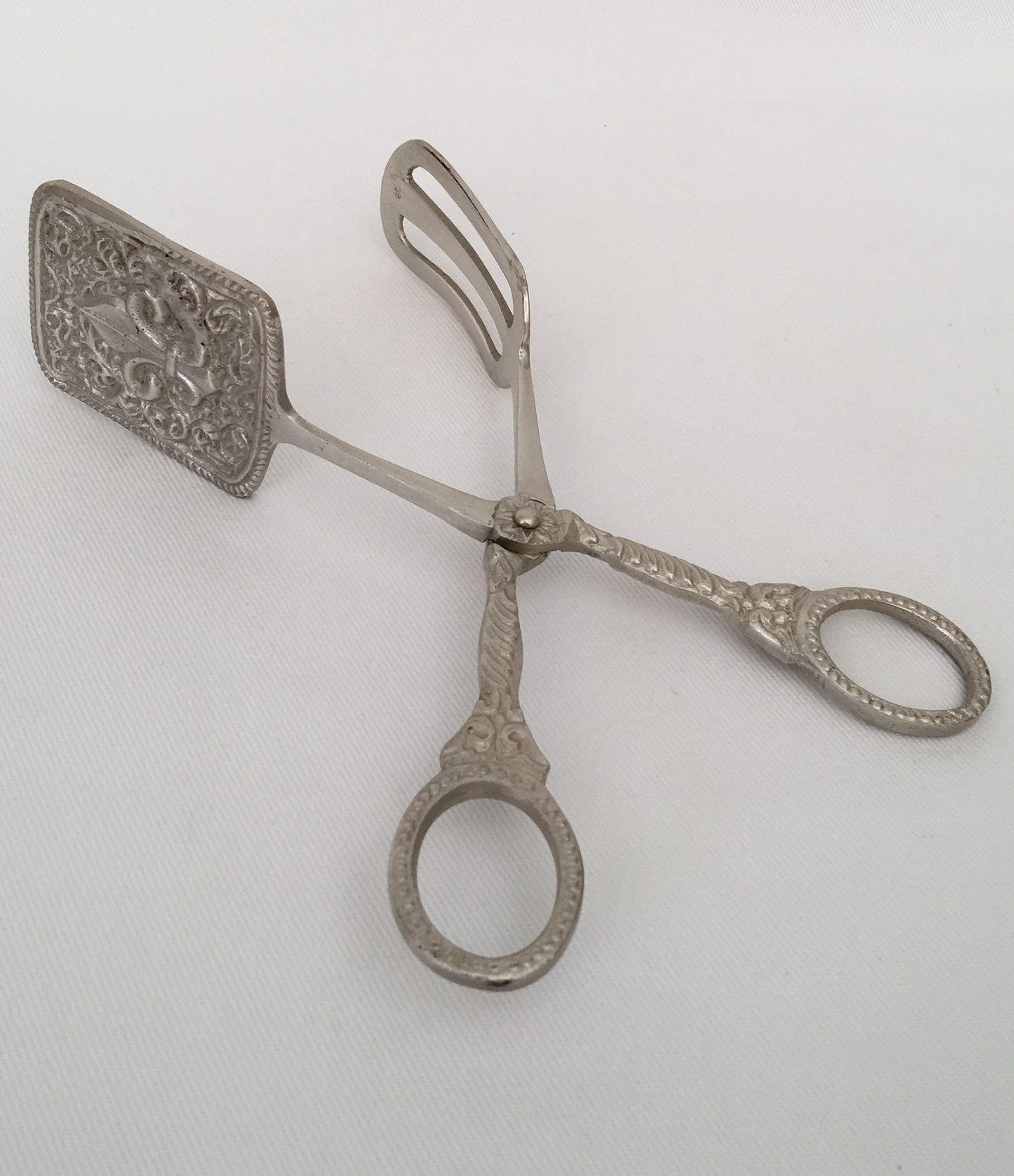 TONGS – PASTRY (SR611)