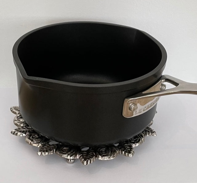 TRIVET ROSE (HB8514)