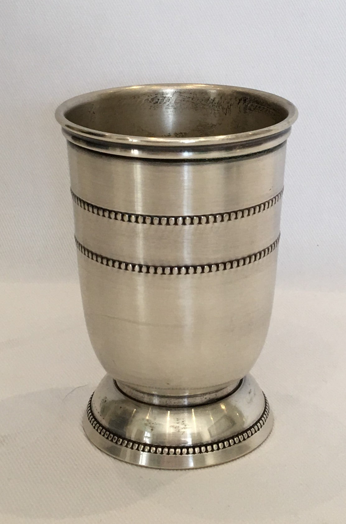 TUMBLER-BEADED (3611)